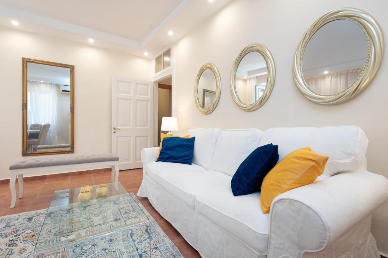 Old Town Gem - Elegant Guilford Apartment Corfu  Екстер'єр фото